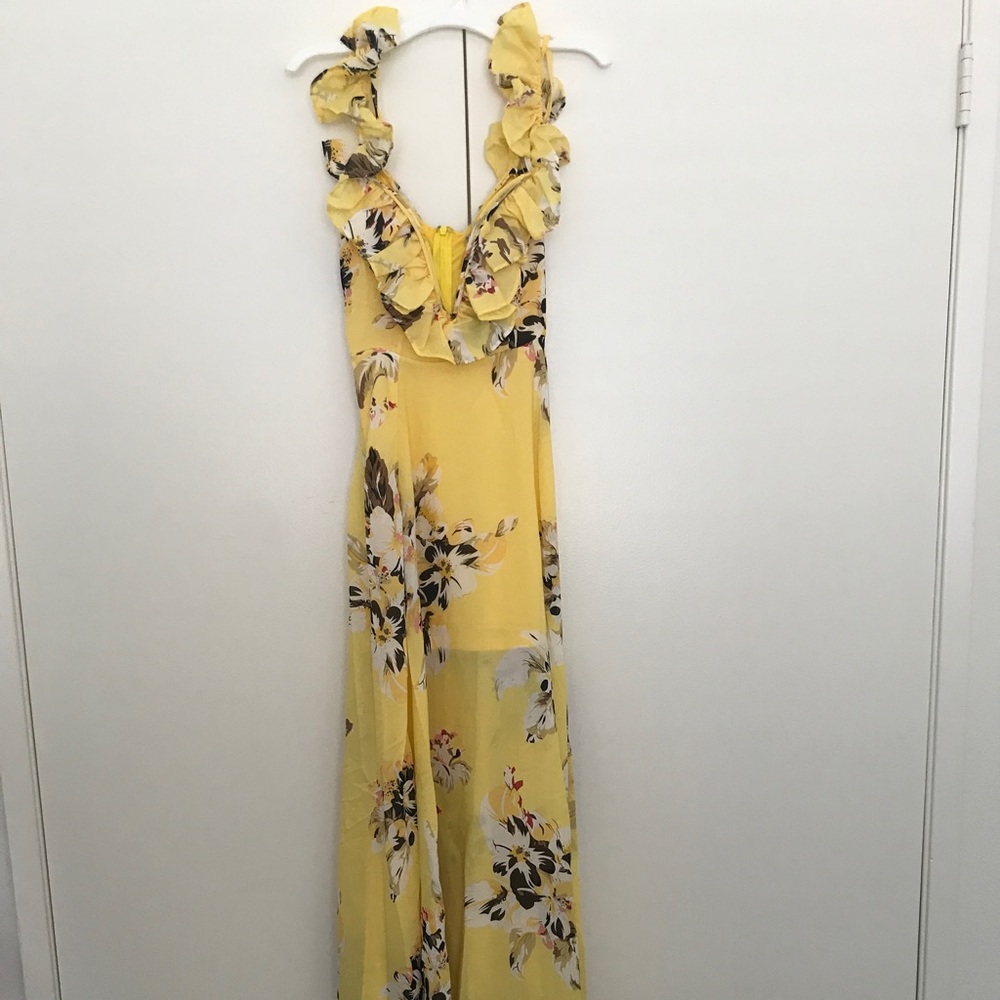 Fashion nova dress!